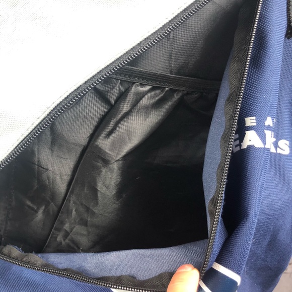 LSeahawks Sling bag Backpack - Picture 5 of 7